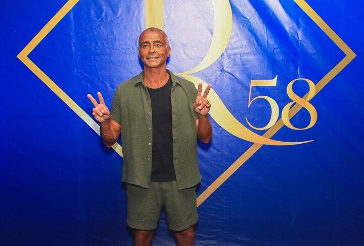 สานฝันเล่นเคียงข้างลูก! ‘โรมาริโอ’ หวนเป็นนักเตะอาชีพในวัย 58 ปี